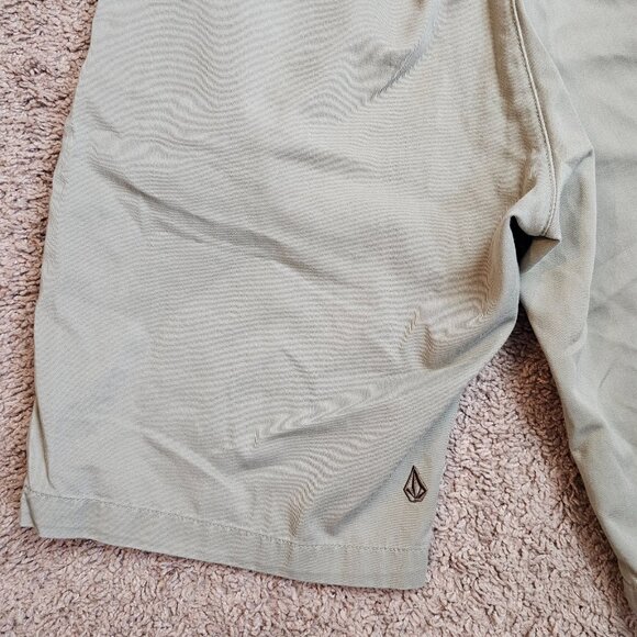 Volcom Chino Shorts Mens 34 Act 36 Tan Stretch Modern Fit Casual Skater Outdoors - Picture 11 of 11